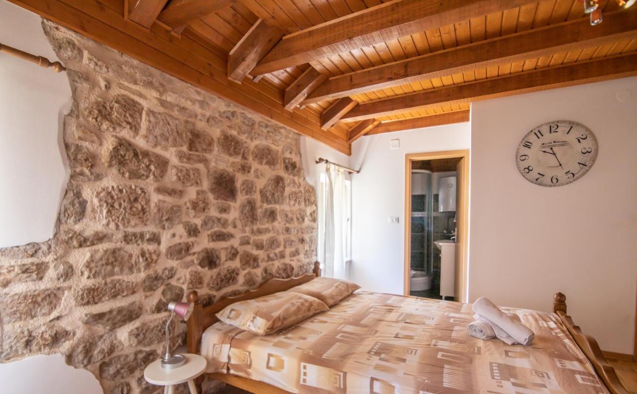 Apartments Loriana Szybenik Zewnętrze zdjęcie