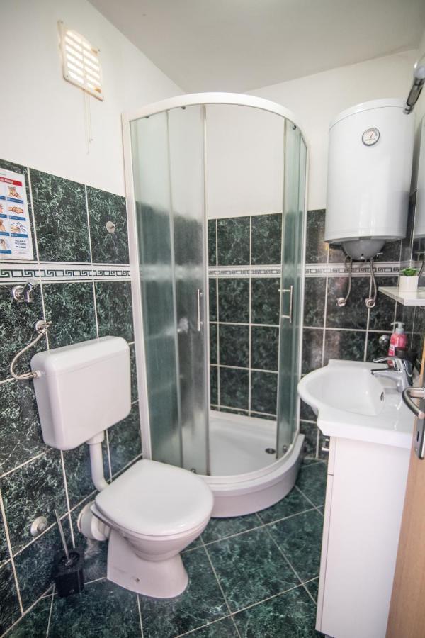 Apartments Loriana Szybenik Zewnętrze zdjęcie