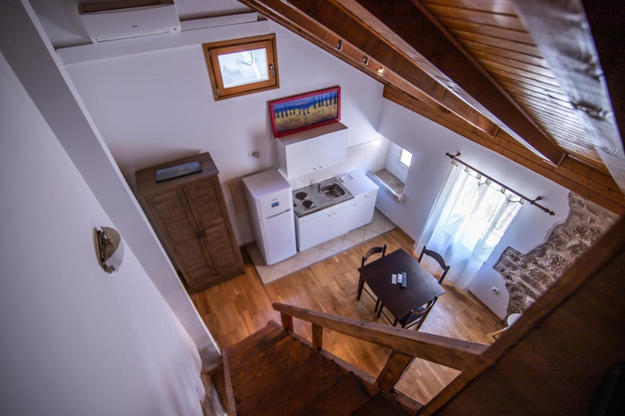 Apartments Loriana Szybenik Zewnętrze zdjęcie