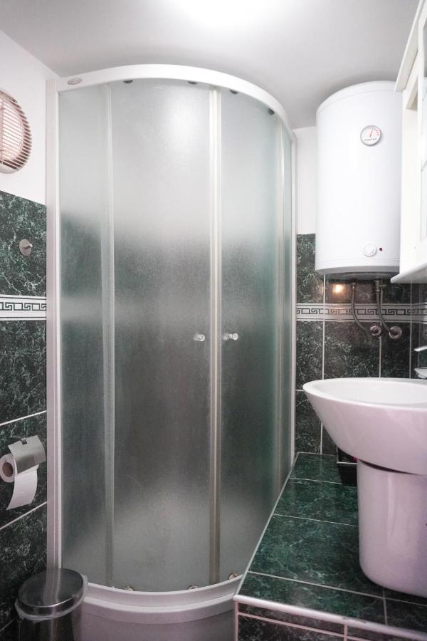 Apartments Loriana Szybenik Zewnętrze zdjęcie