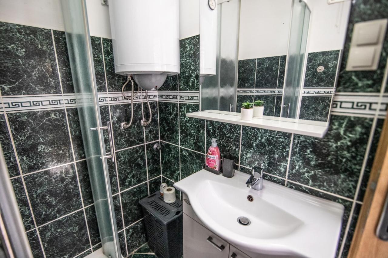 Apartments Loriana Szybenik Zewnętrze zdjęcie