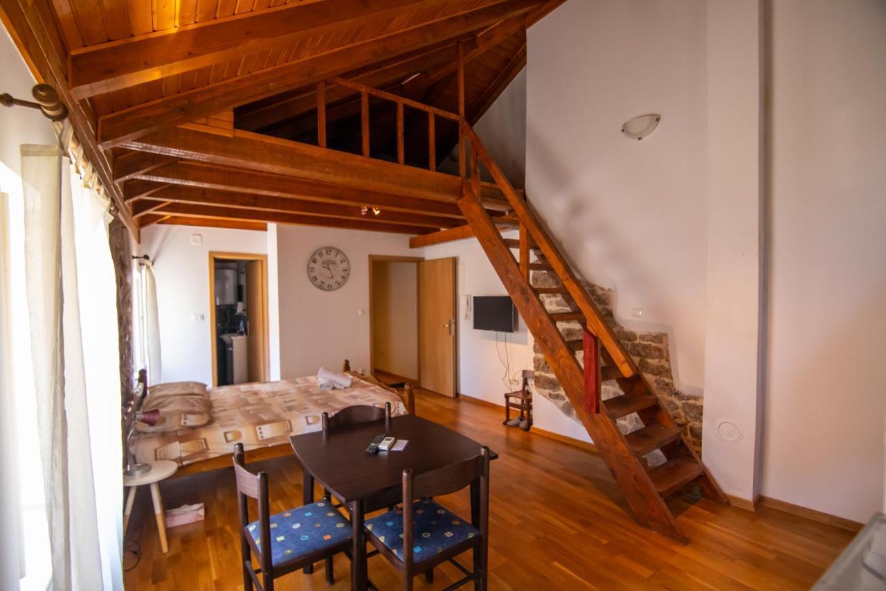 Apartments Loriana Szybenik Zewnętrze zdjęcie