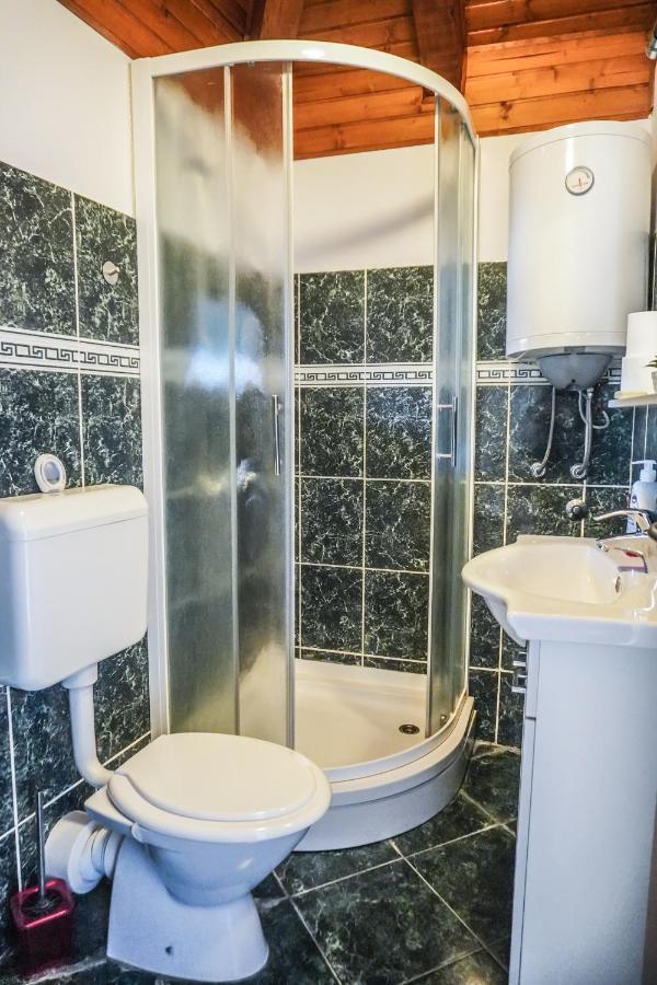 Apartments Loriana Szybenik Zewnętrze zdjęcie
