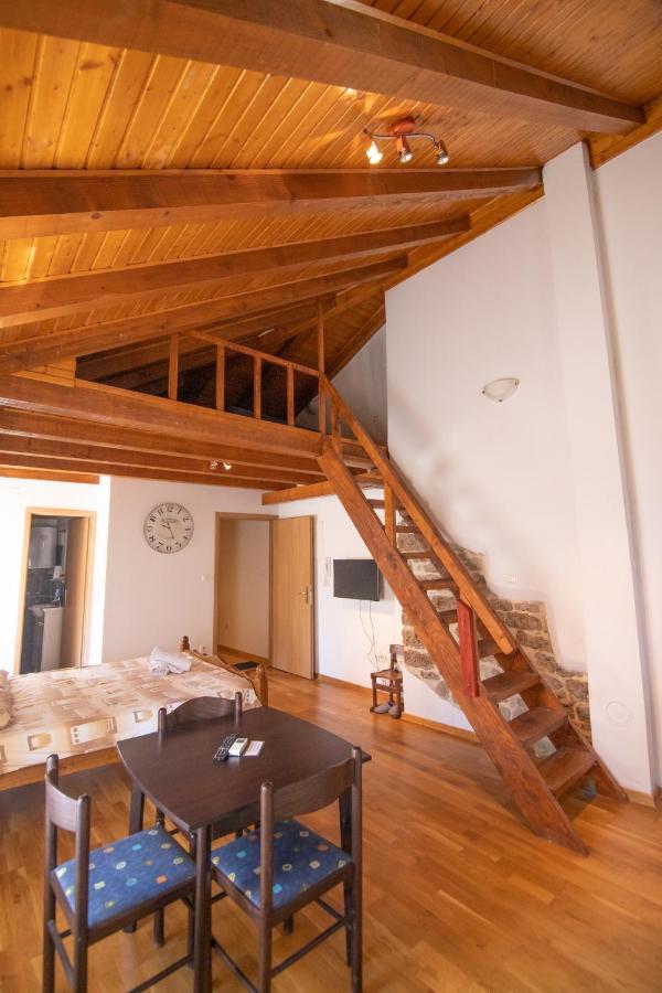 Apartments Loriana Szybenik Zewnętrze zdjęcie