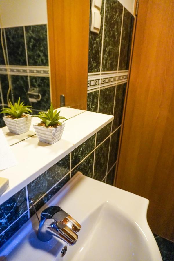 Apartments Loriana Szybenik Zewnętrze zdjęcie