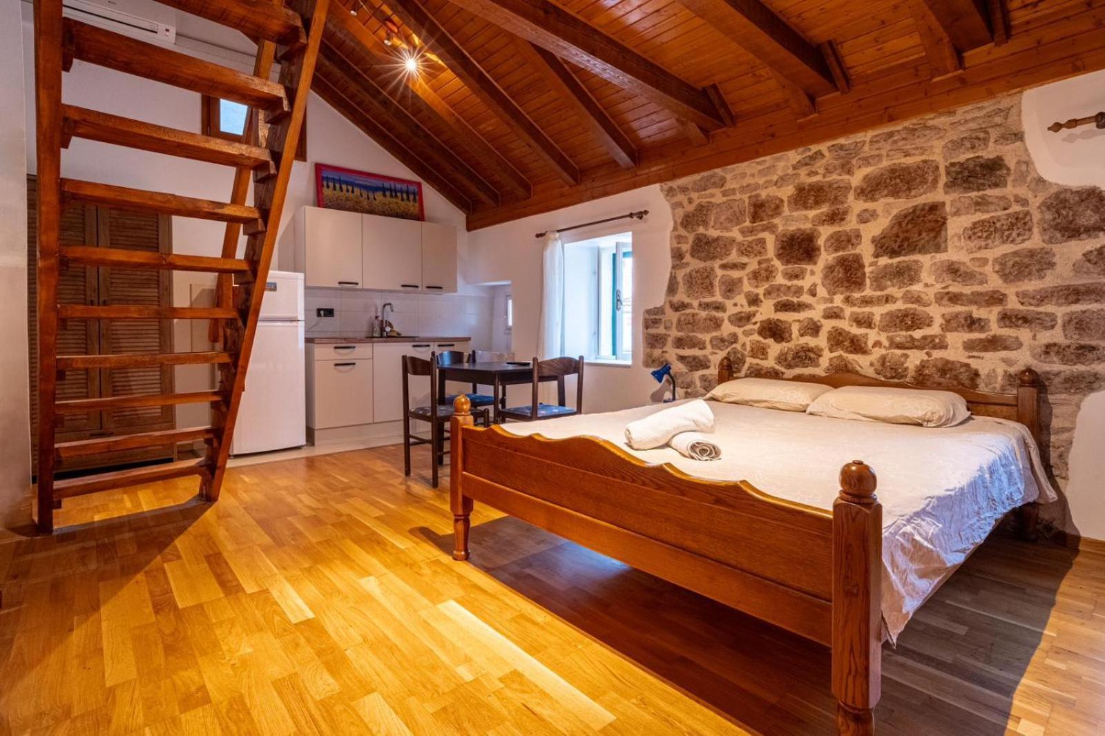 Apartments Loriana Szybenik Zewnętrze zdjęcie