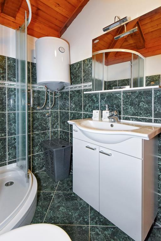 Apartments Loriana Szybenik Zewnętrze zdjęcie
